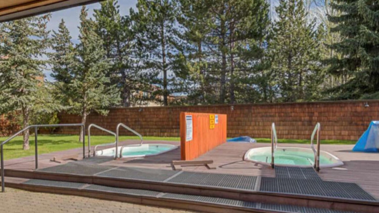Photo of Outdoor in Tahoe Keys