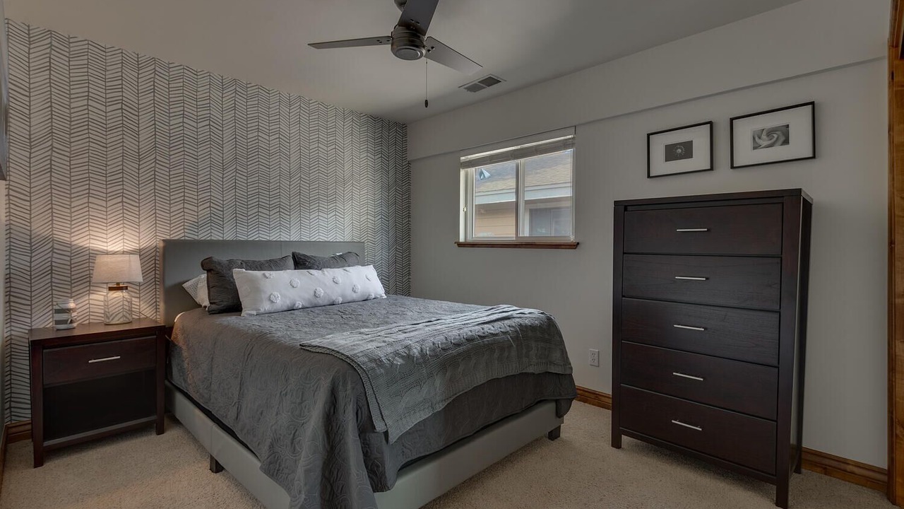 Photo of Bedroom in Tahoe Keys