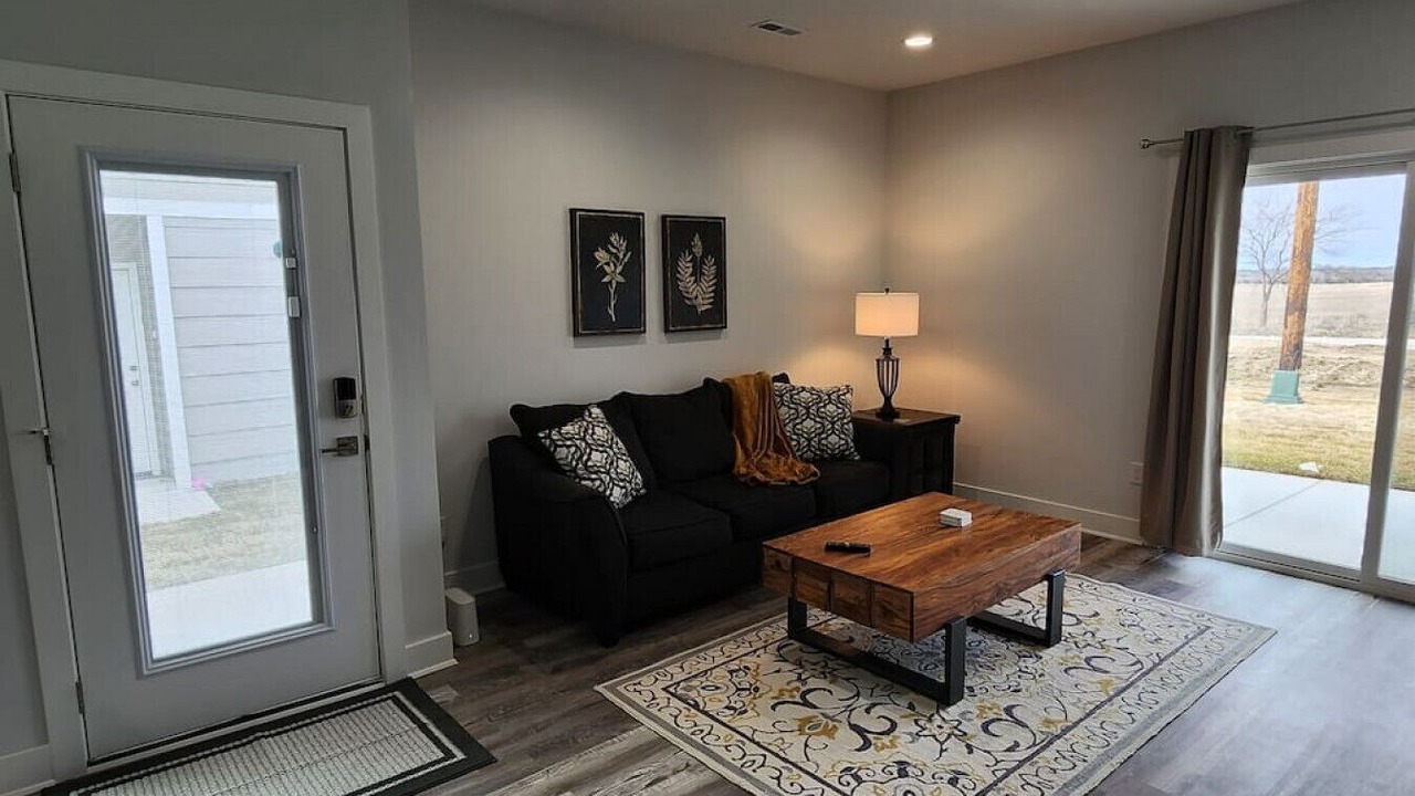 Photo of Livingroom in Bel Aire