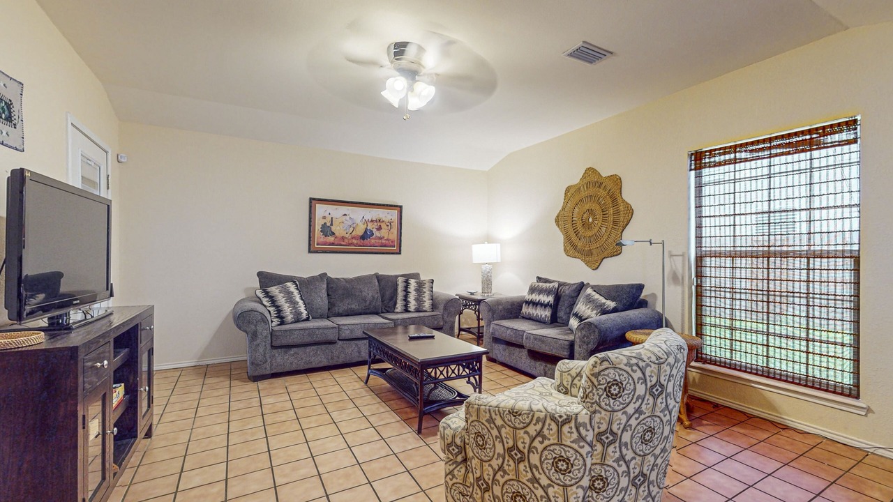 Photo of Livingroom in Laguna Vista