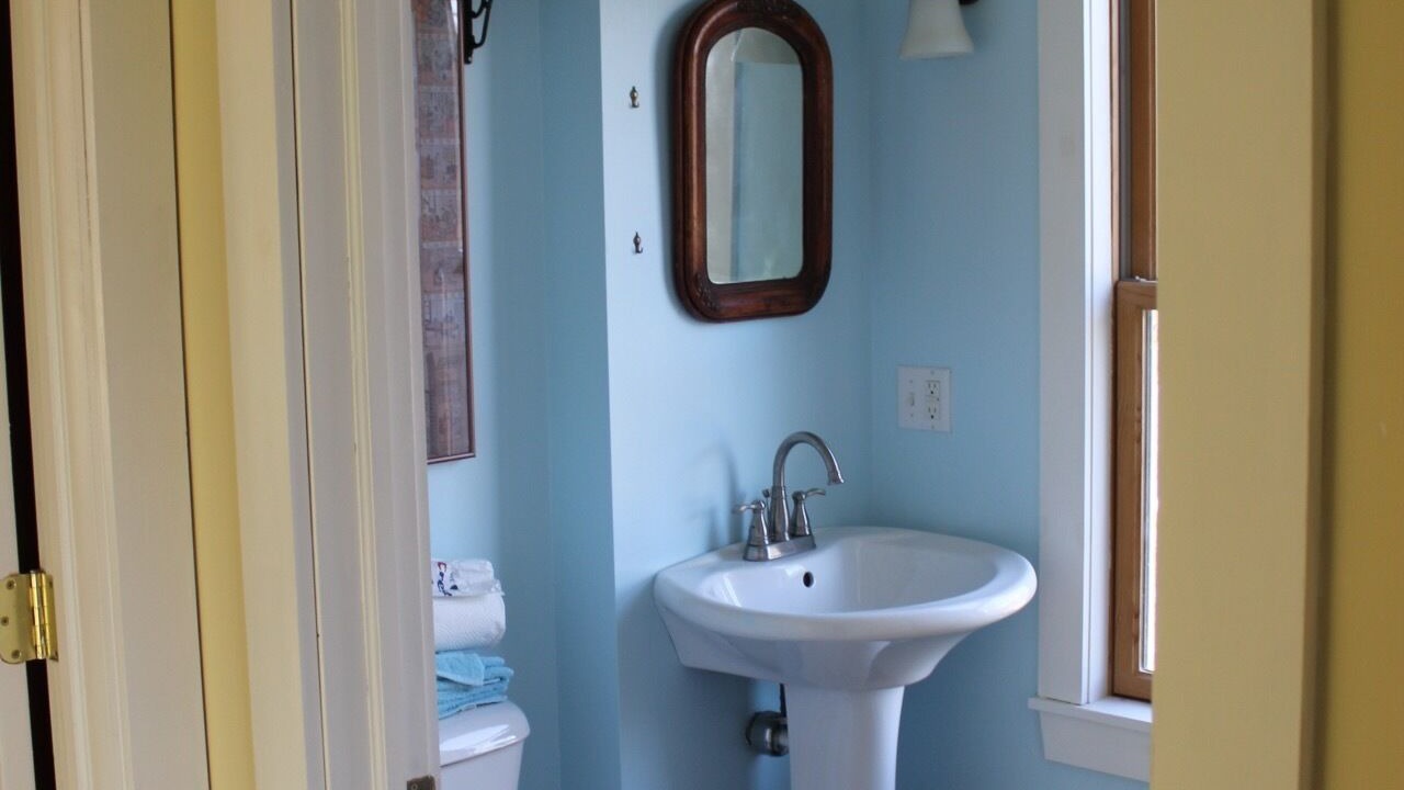 Photo of Bathroom in Widnoon