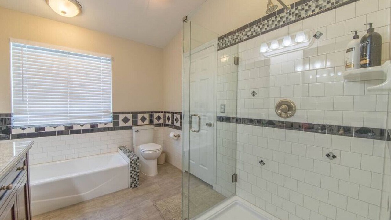 Photo of Bathroom in Black Mountain