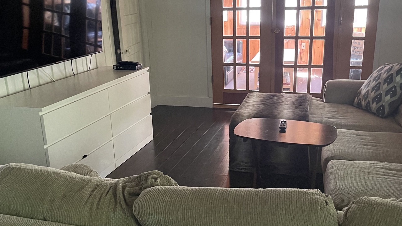 Photo of Livingroom in Victoria Beach