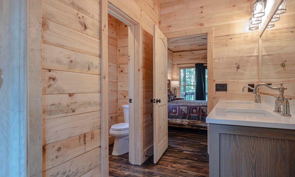 Photo of Bathroom in Ellijay