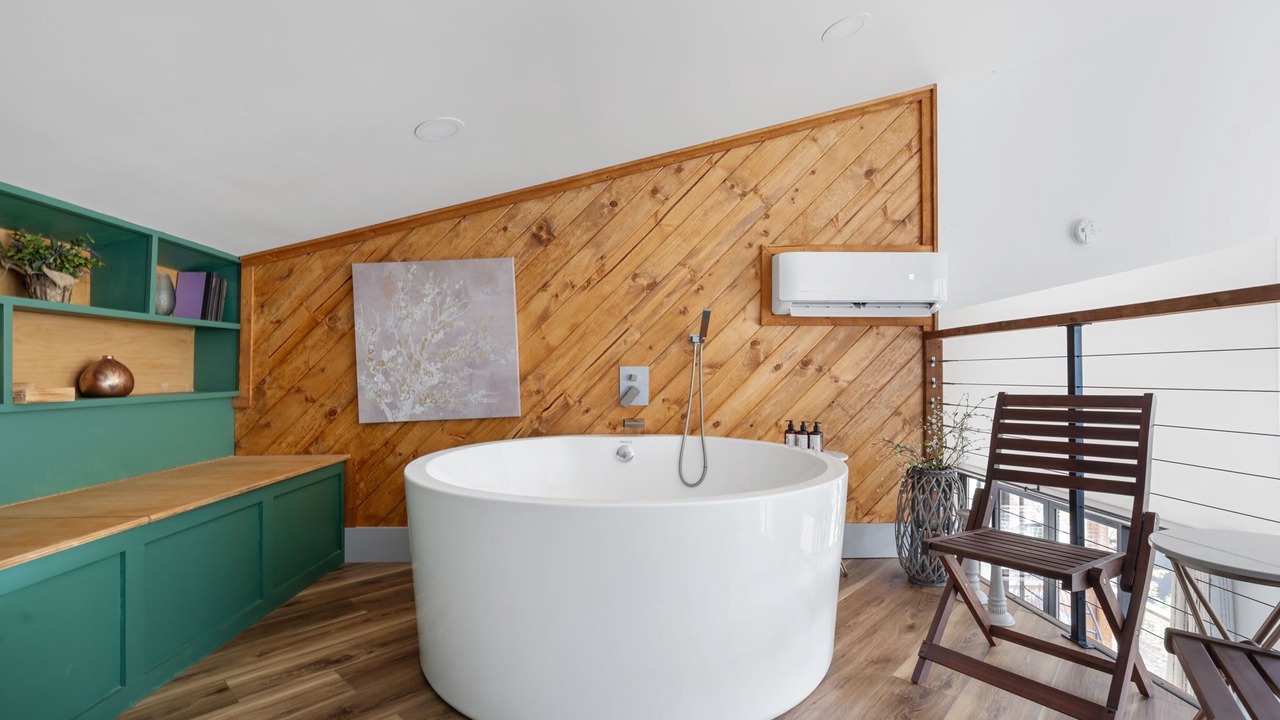 Photo of Bathroom in Wildwood