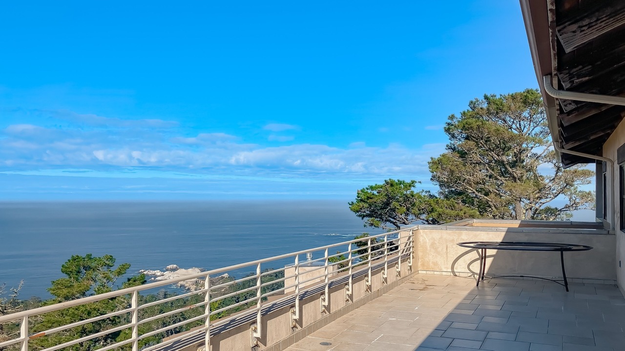 Photo of Patio Balcony in Carmel Highlands
