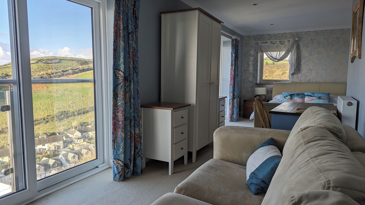 Photo of Livingroom in Downderry