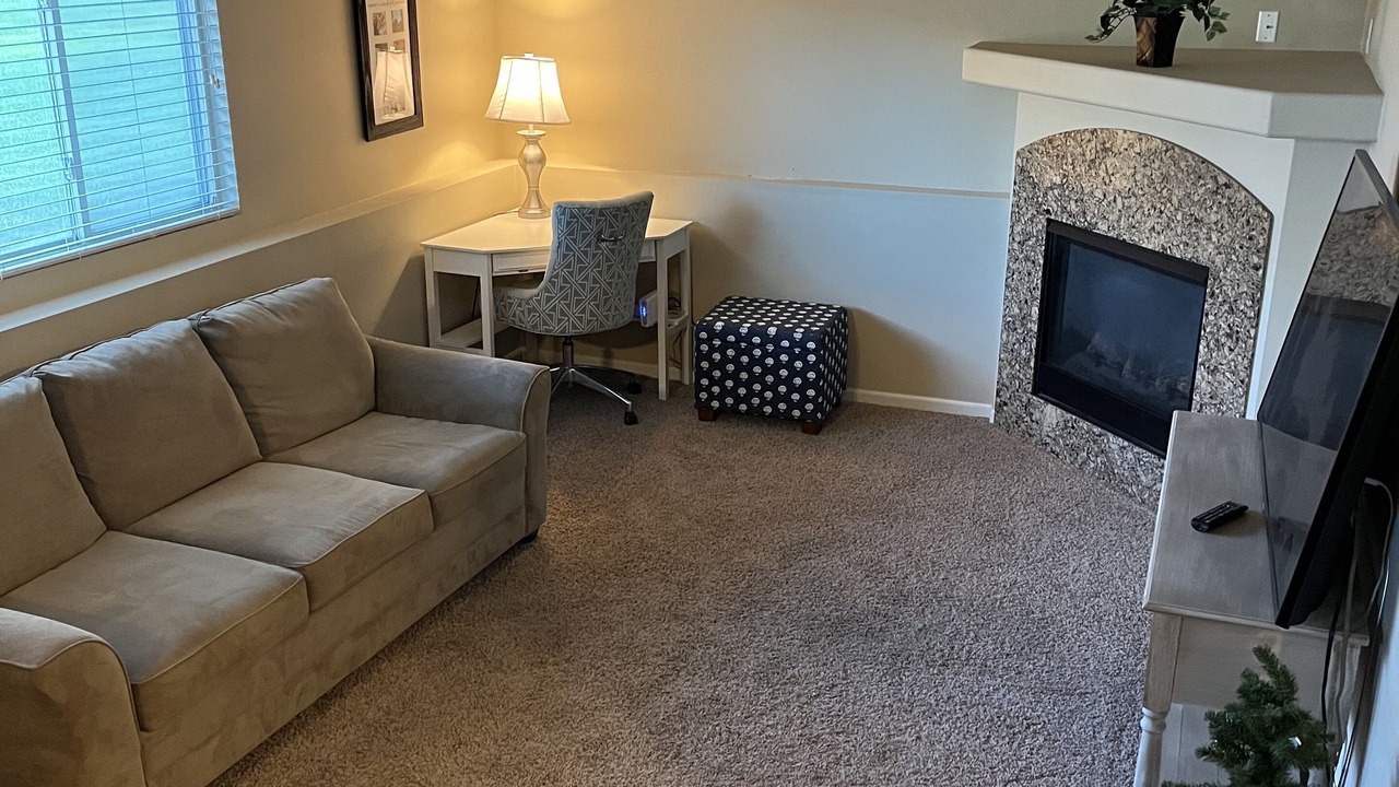 Photo of Livingroom in Elkhorn