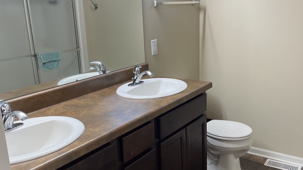 Photo of Bathroom in Elkhorn
