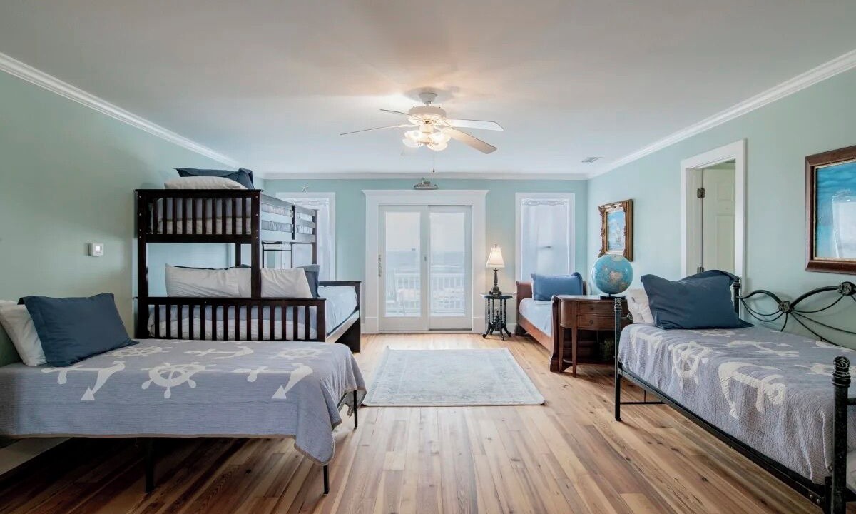 Photo of Bedroom in Southpointe