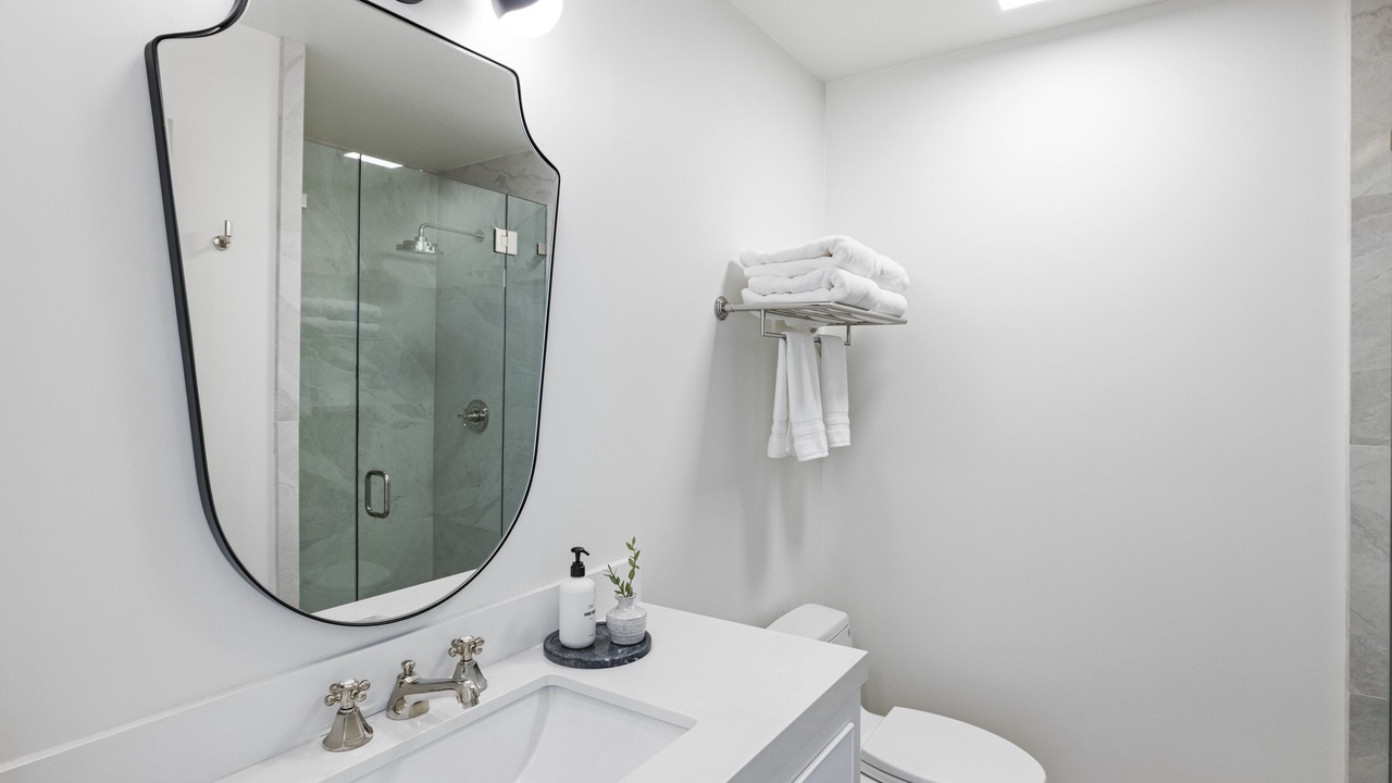 Photo of Bathroom in Laguna