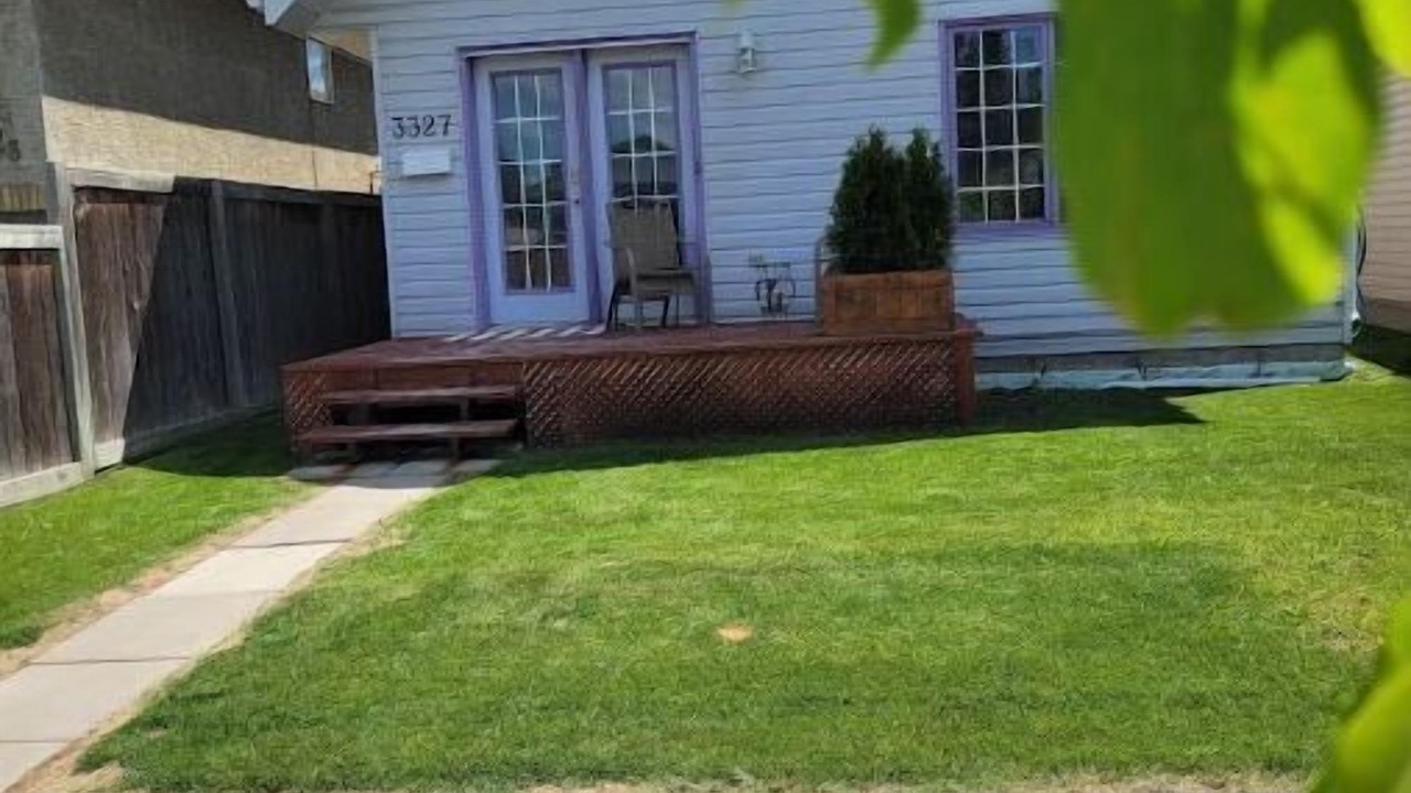 Photo of Patio Balcony in Sylvan Lake