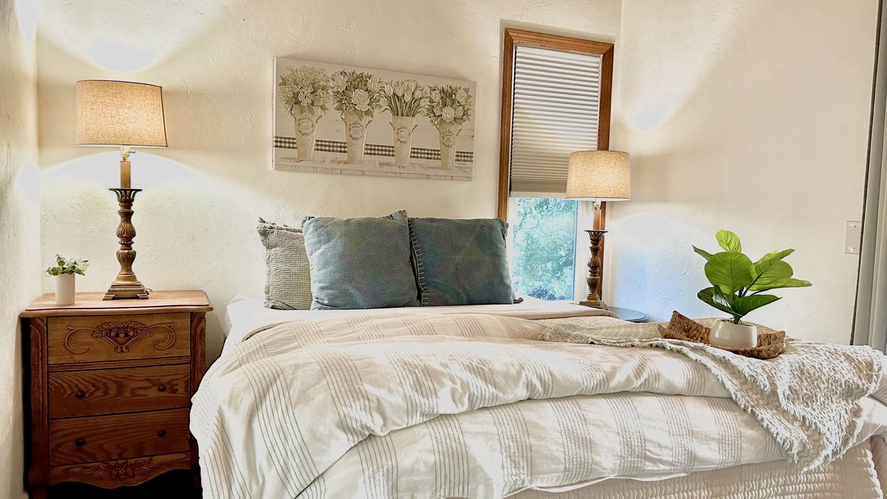 Photo of Bedroom in Carmel Valley