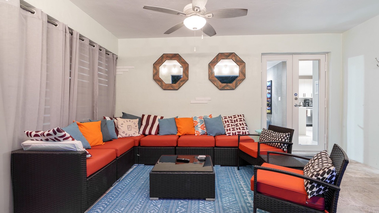 Photo of Livingroom in Wilton Manors