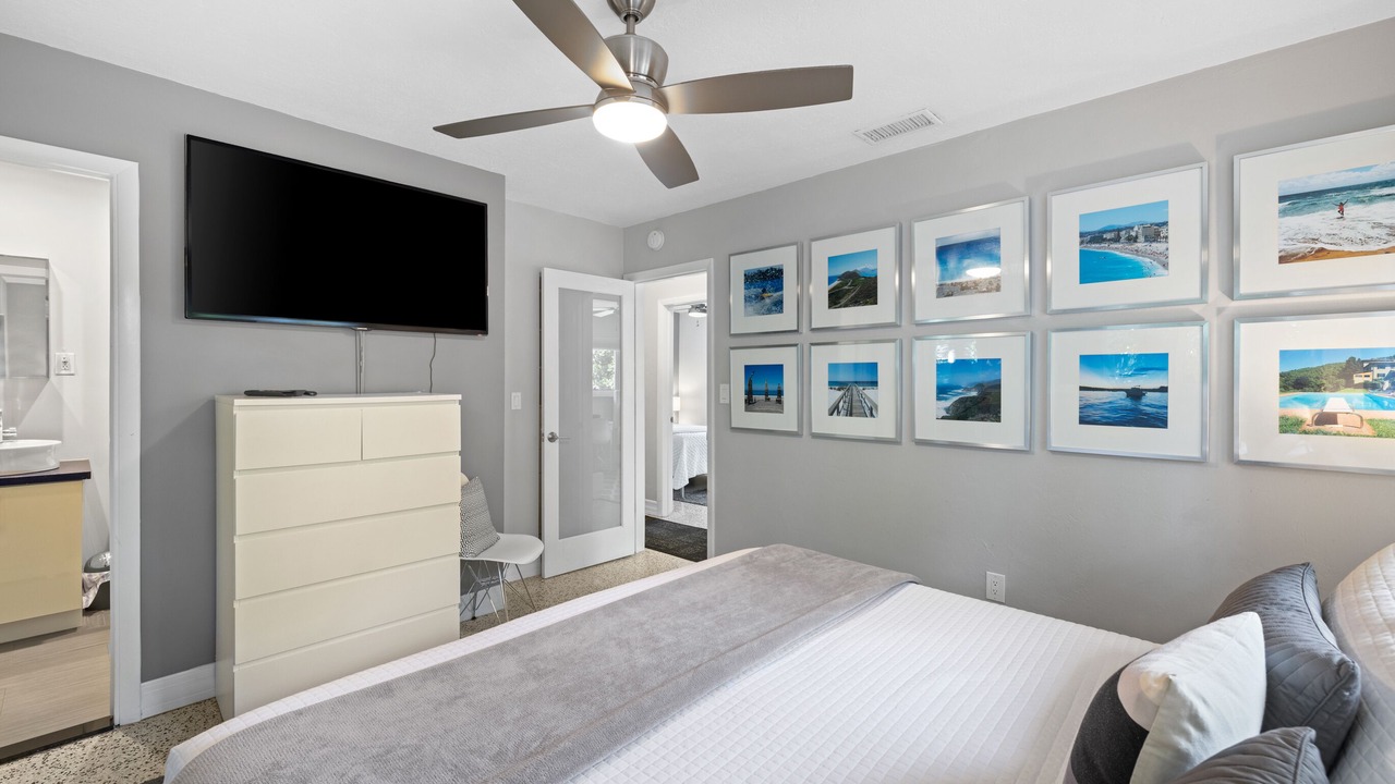 Photo of Bedroom in Wilton Manors