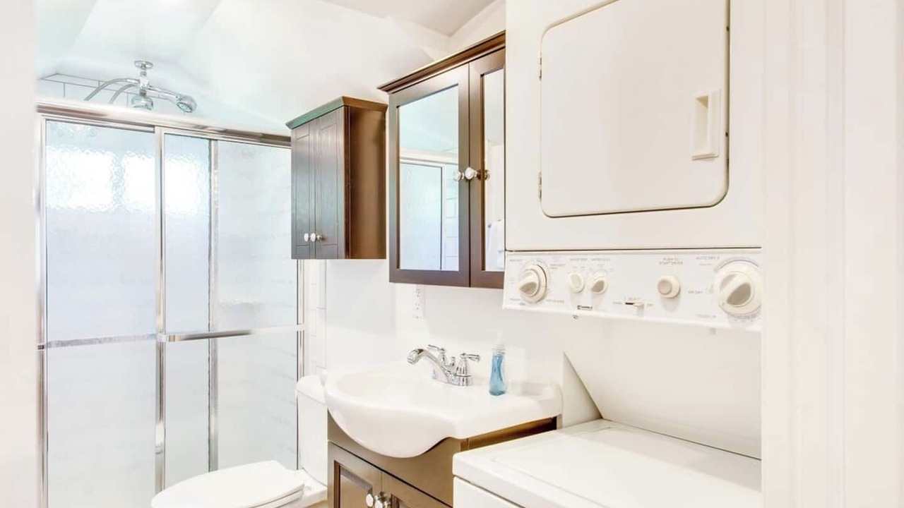 Photo of Bathroom in Wayne