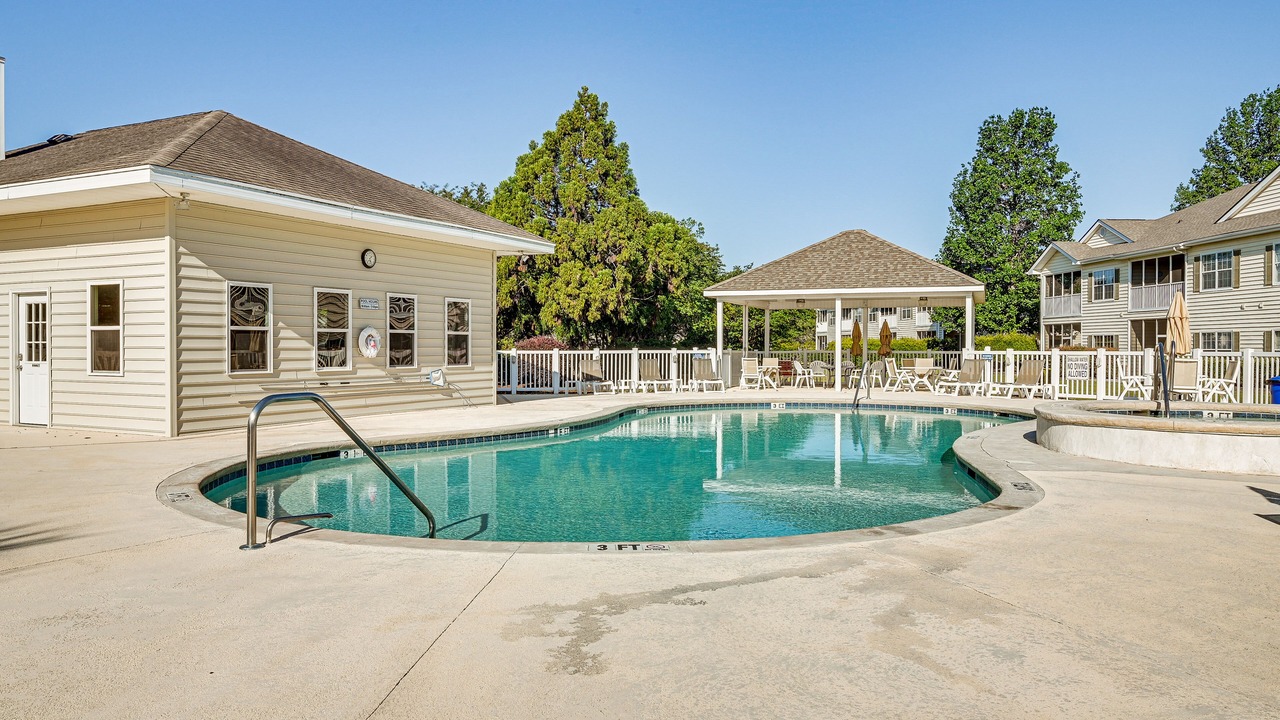 Photo of Outdoor in Red Hill