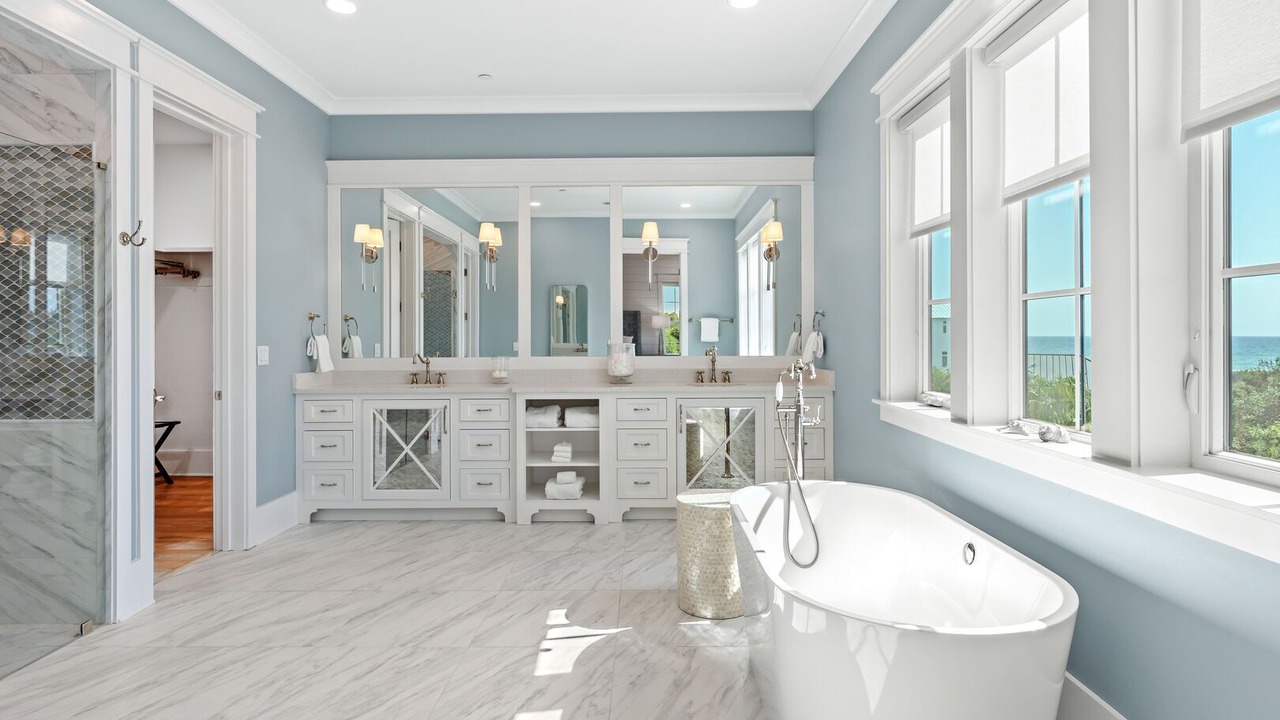 Photo of Bathroom in Inlet Beach