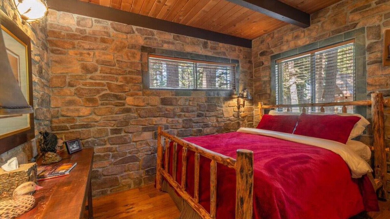 Photo of Bedroom in Chamberlands
