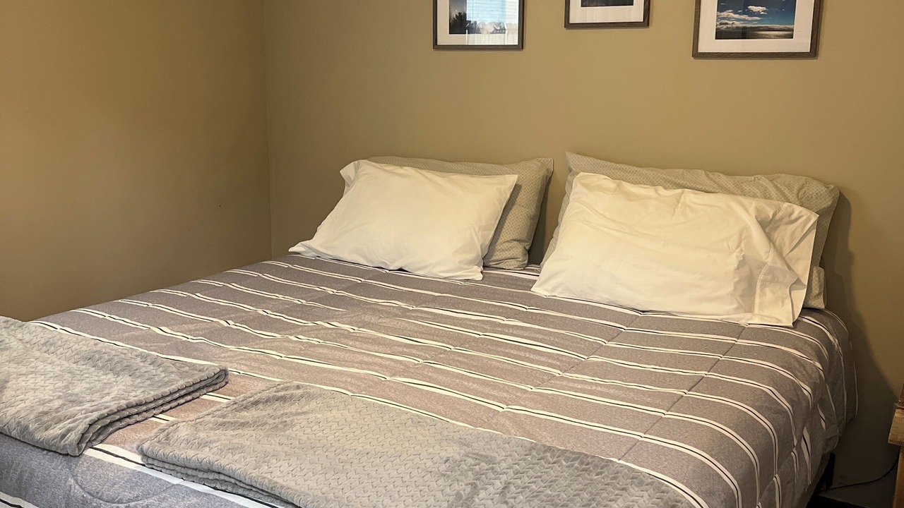 Photo of Bedroom in Munising