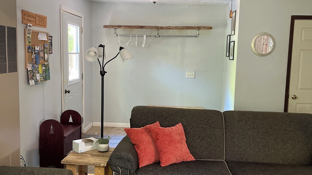 Photo of Livingroom in Munising