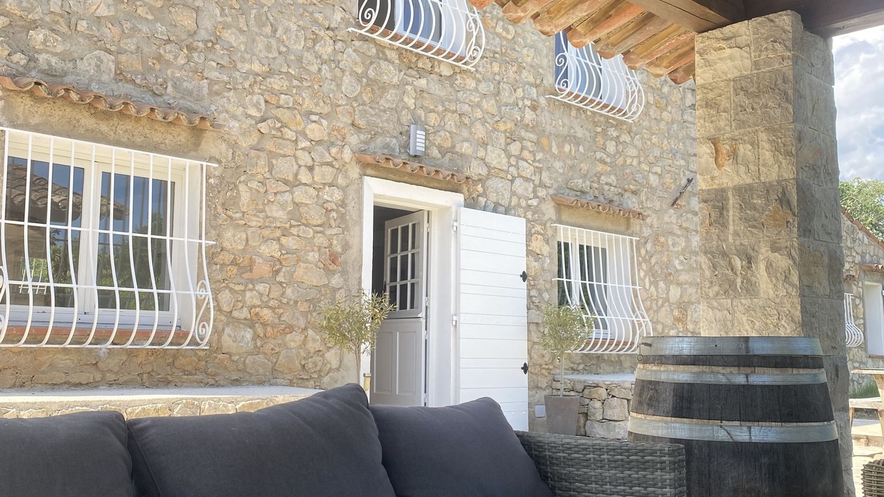 Photo of Patio Balcony in Saint-Paul-en-Foret