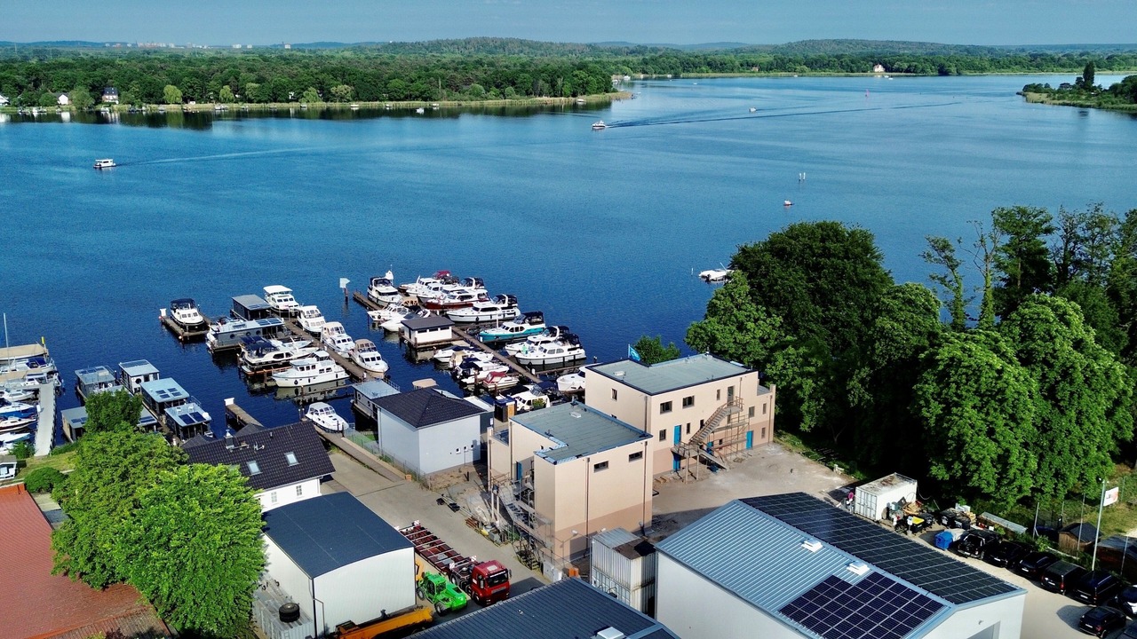 Photo of Others in Werder