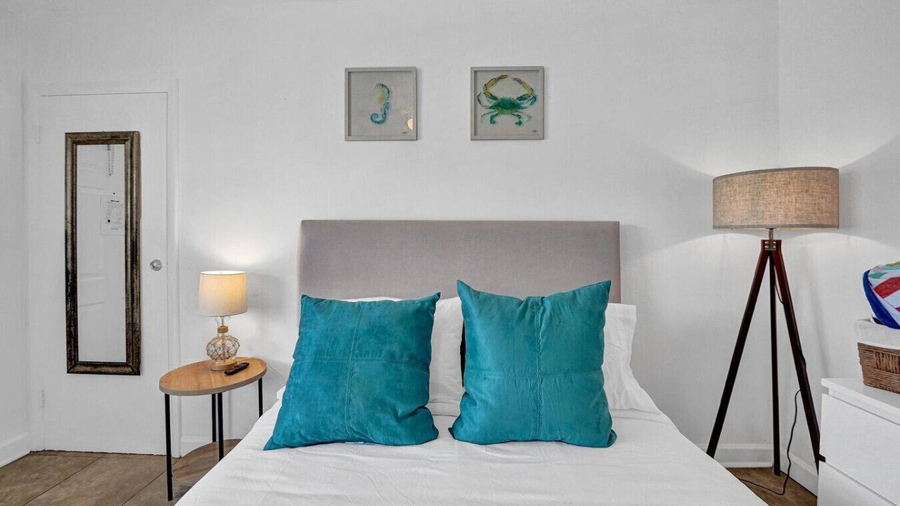 Photo of Bedroom in North Beach