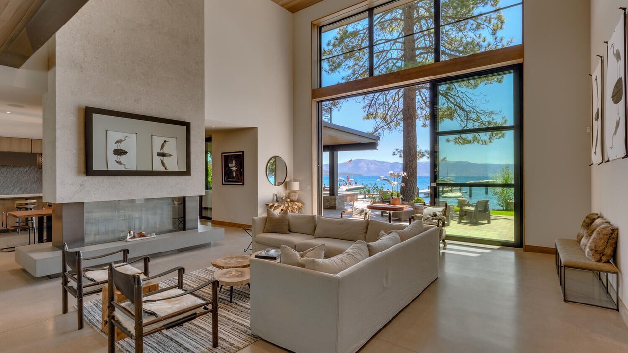 Photo of Livingroom in Carnelian Bay