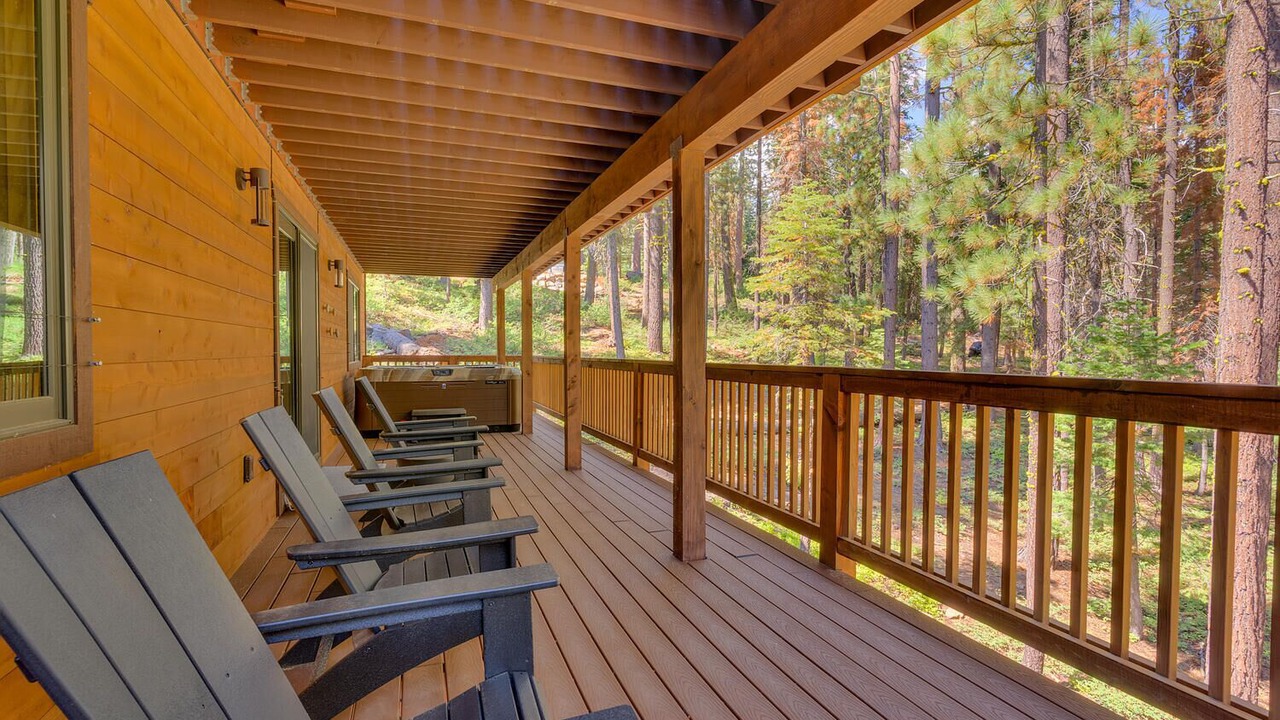 Photo of Patio Balcony in Tahoe Pines