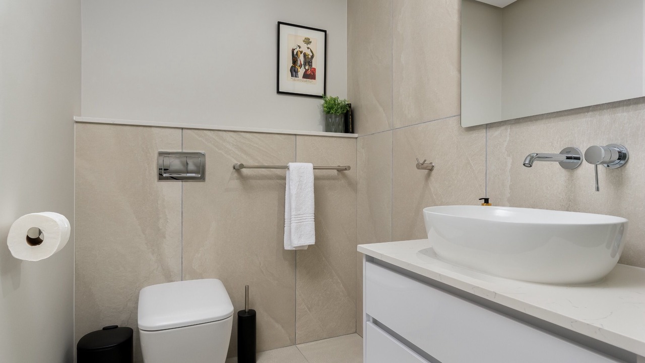 Photo of Bathroom in Sea Point Promenade