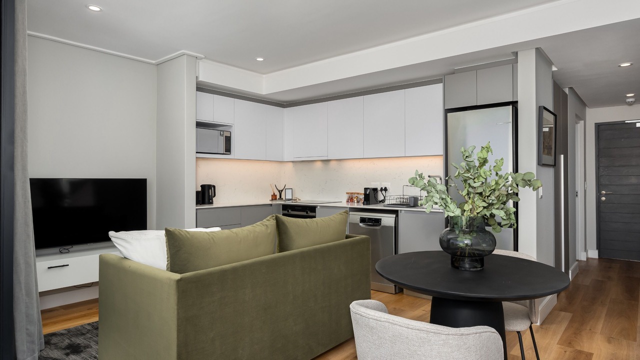 Photo of Livingroom in Sea Point Promenade