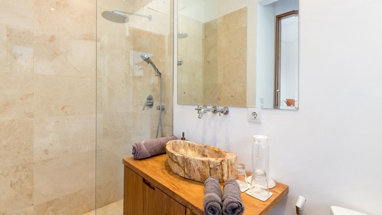 Photo of Bathroom in Babakan