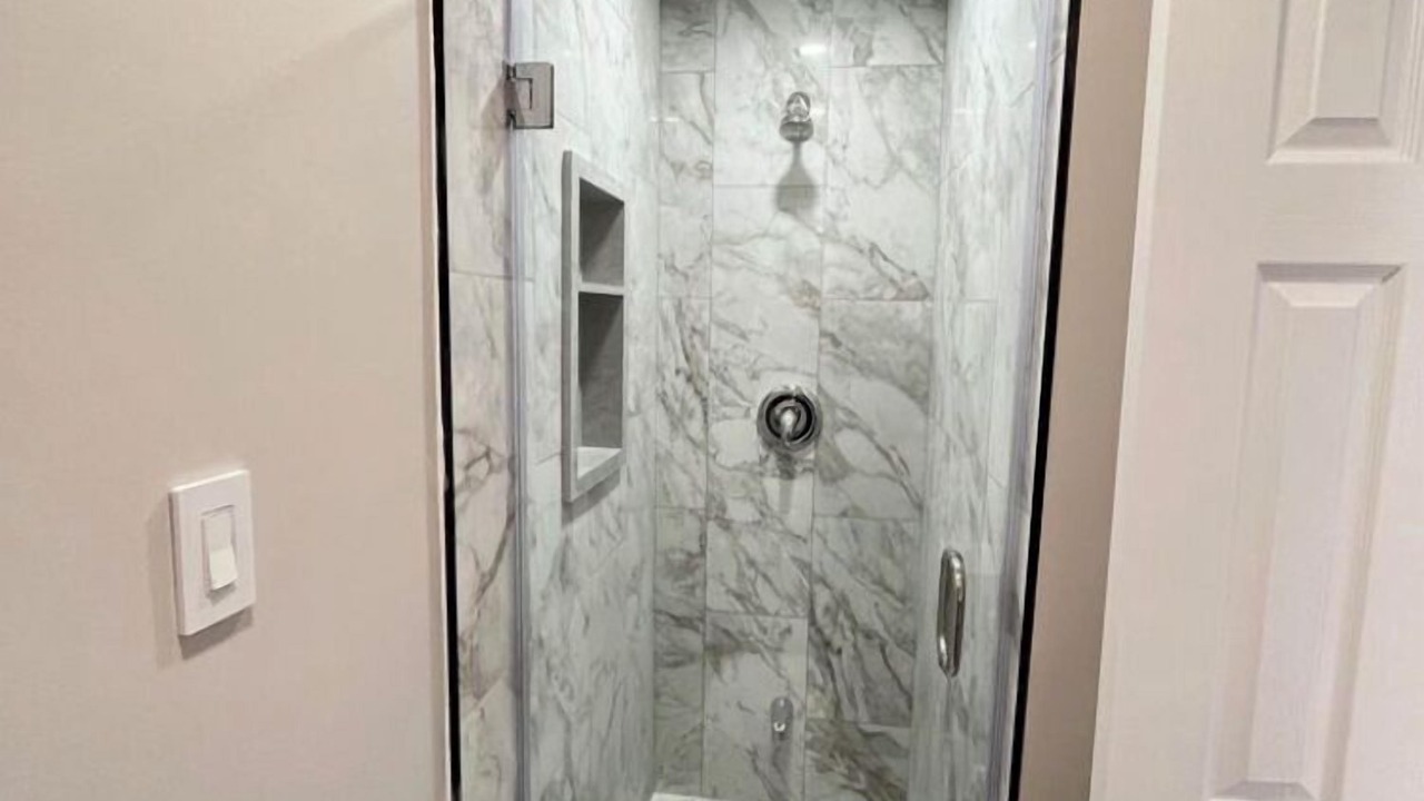 Photo of Bathroom in Lindsay