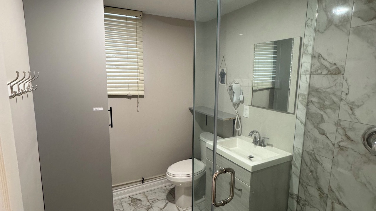 Photo of Bathroom in Lindsay