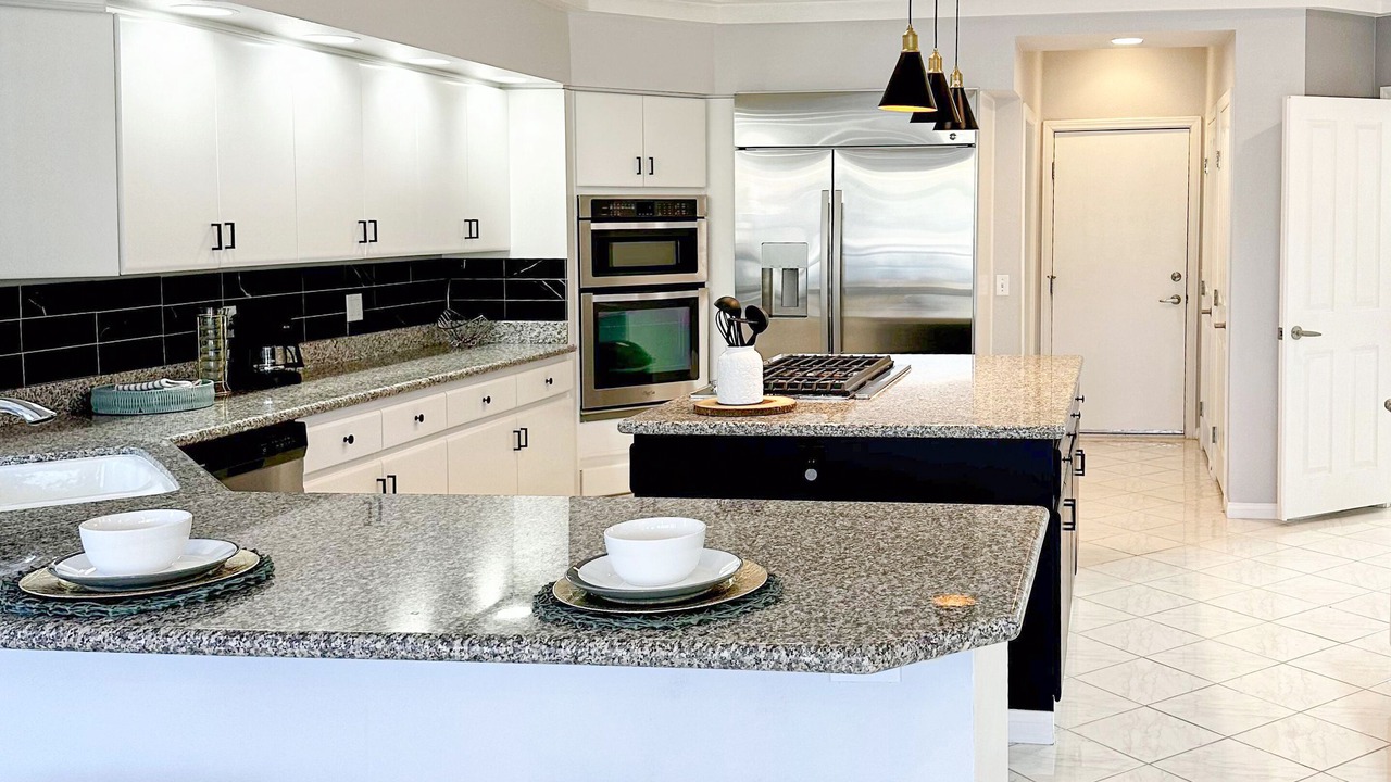 Photo of Kitchen in Desert Shores