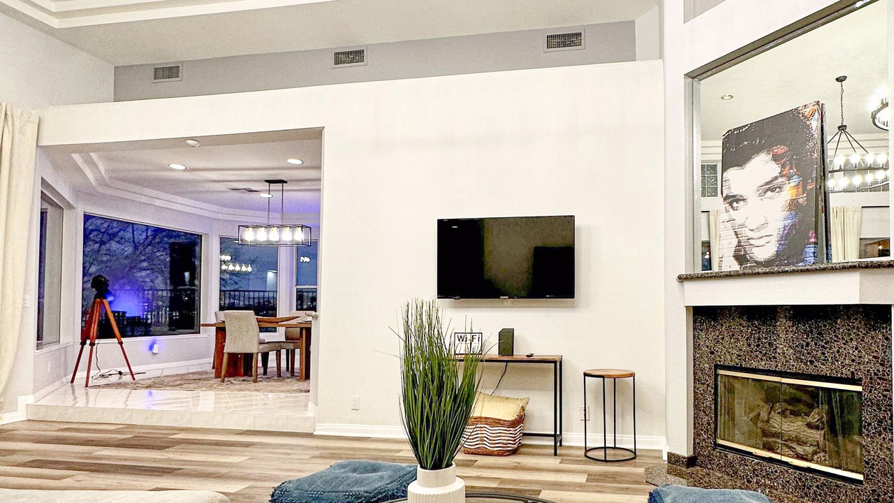 Photo of Livingroom in Desert Shores