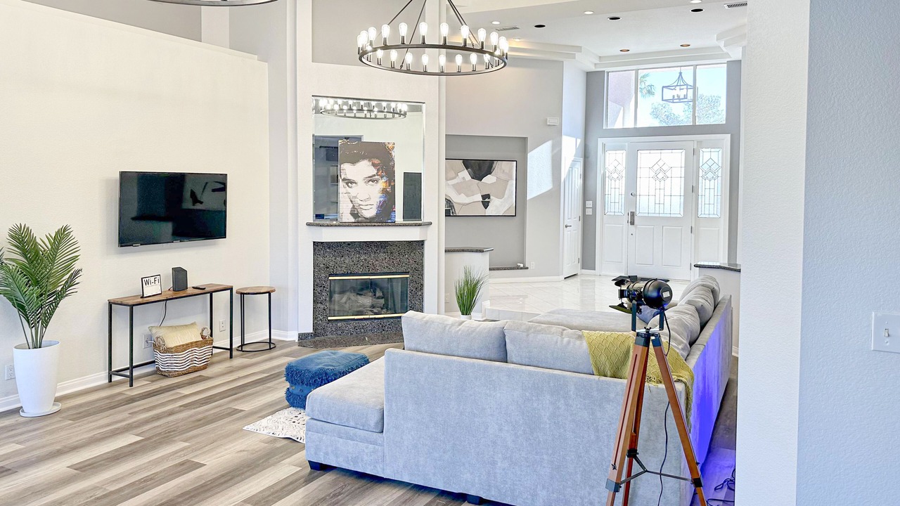 Photo of Livingroom in Desert Shores
