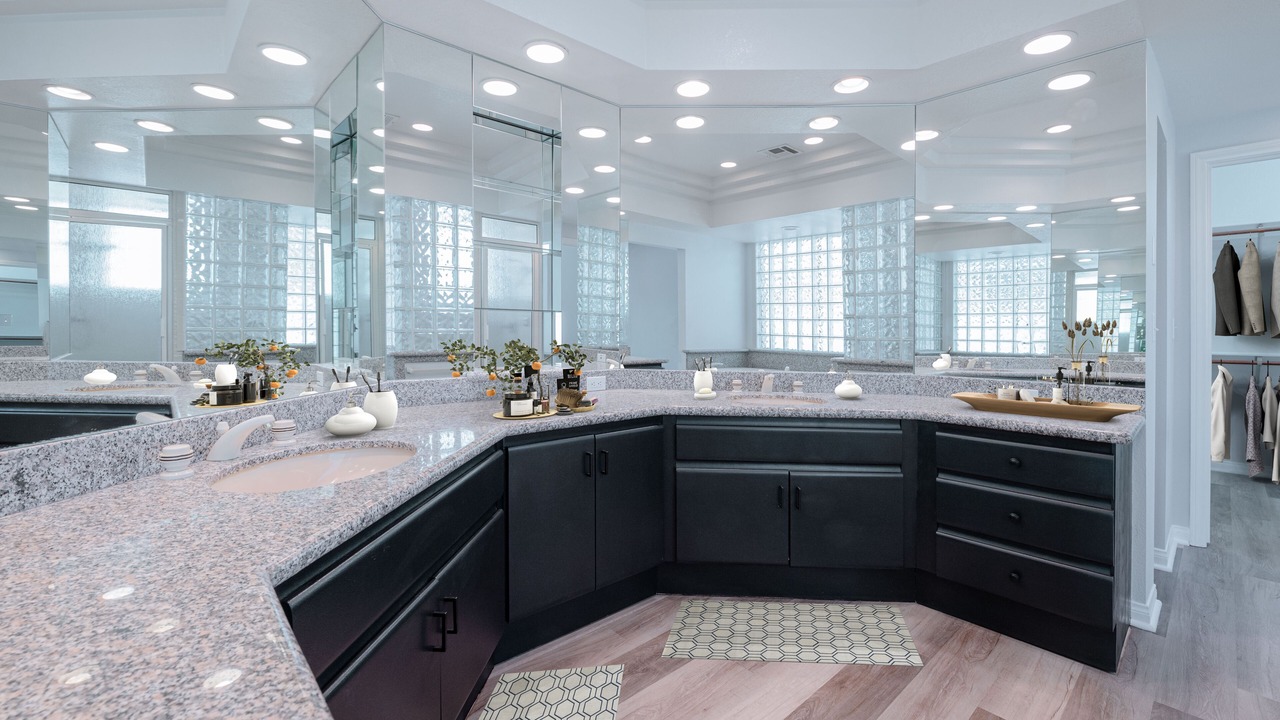 Photo of Bathroom in Desert Shores