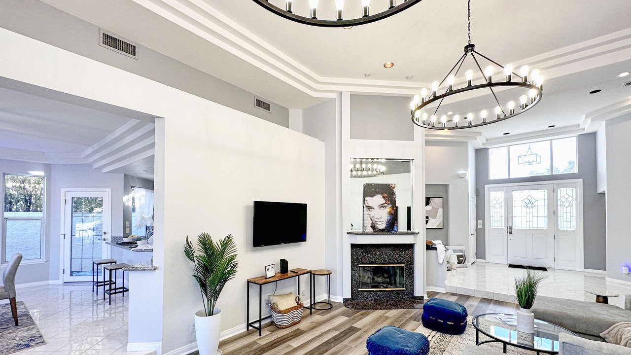Photo of Livingroom in Desert Shores