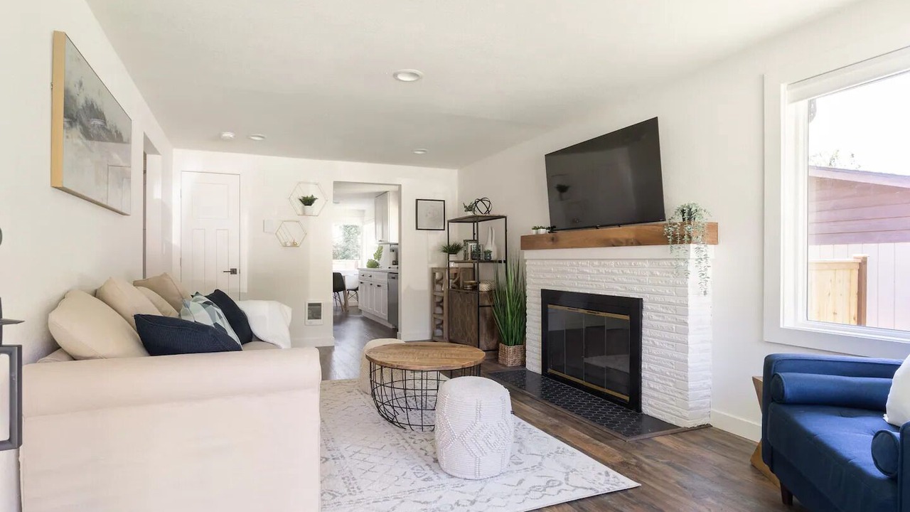 Photo of Livingroom in Northgate