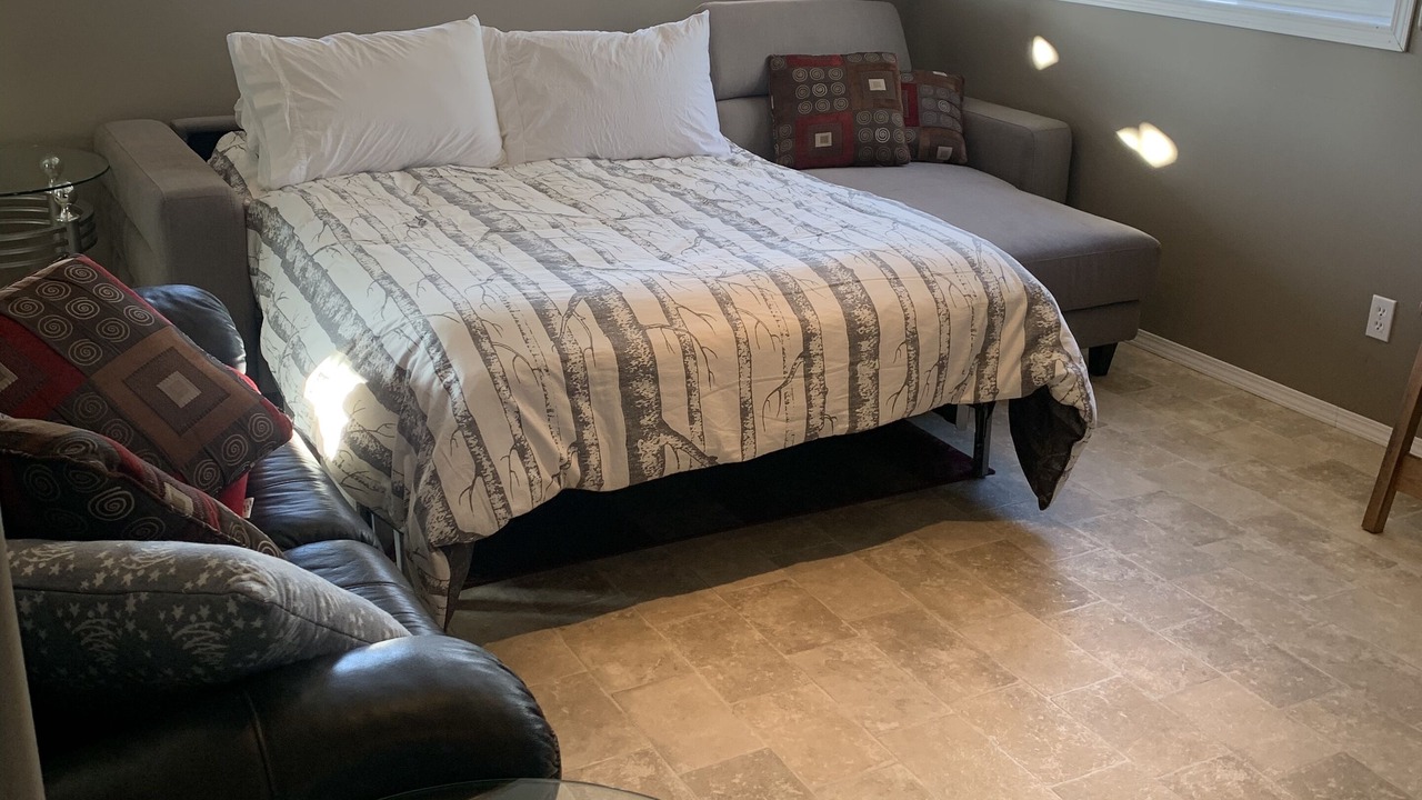 Photo of Bedroom in Division No. 16