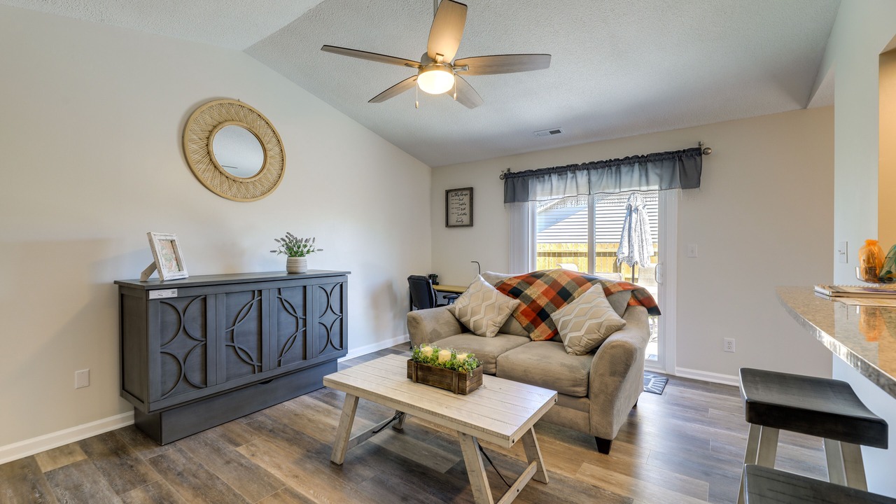 Photo of Livingroom in Hubert