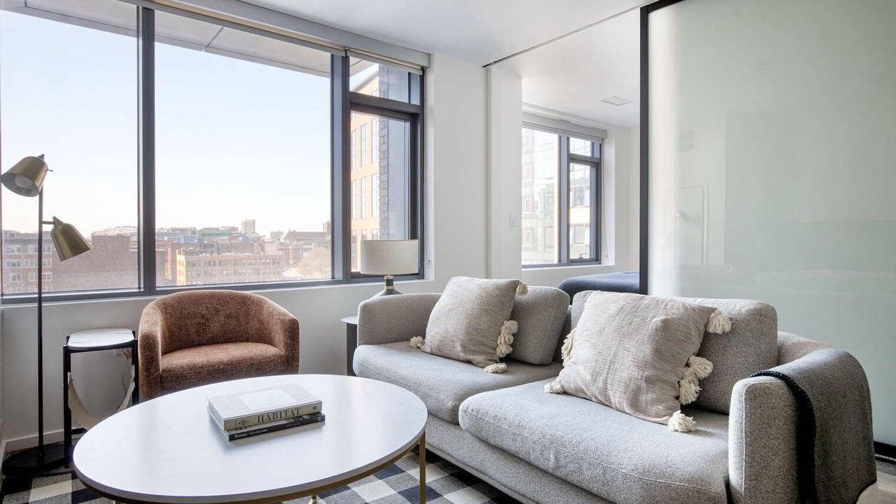 Photo of Livingroom in Shawmut
