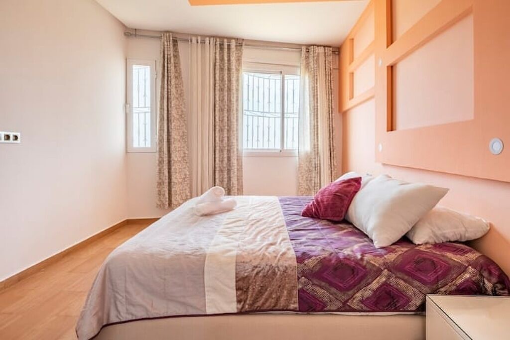 Photo of Bedroom in Hjar Ennhal