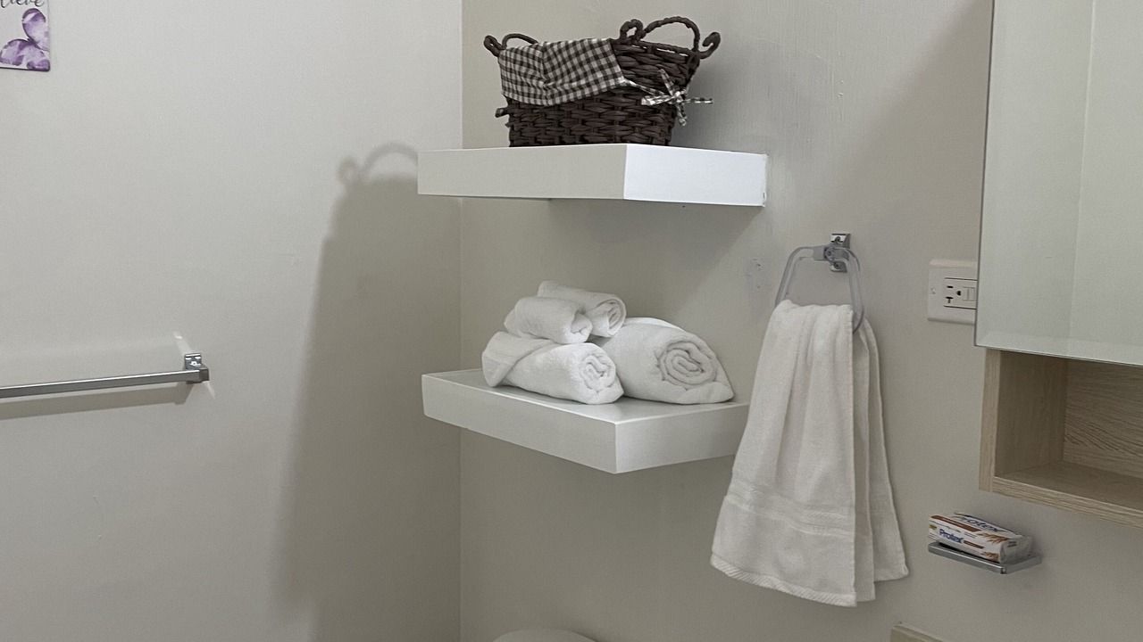 Photo of Bathroom in Discovery Bay