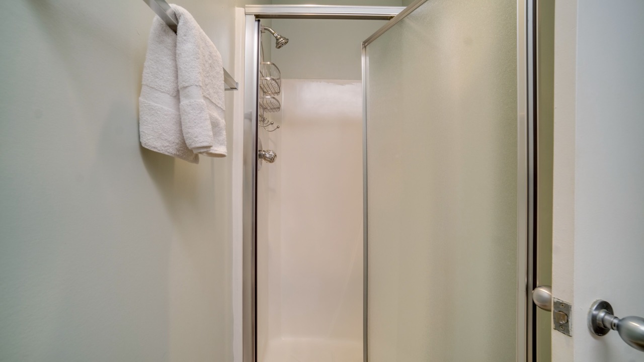 Photo of Bathroom in Beachwalk