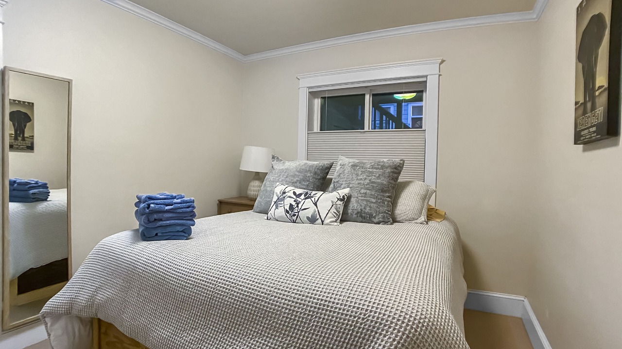 Photo of Bedroom in Noe Valley