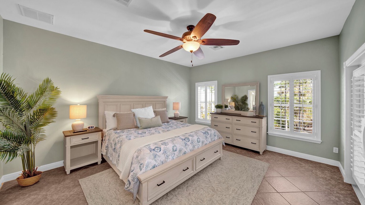 Photo of Bedroom in Beachview Country Club Estates