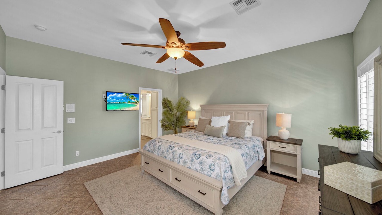 Photo of Bedroom in Beachview Country Club Estates